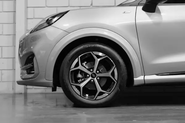 Ford Puma 1.0 EcoBoost MHEV ST-Line 16