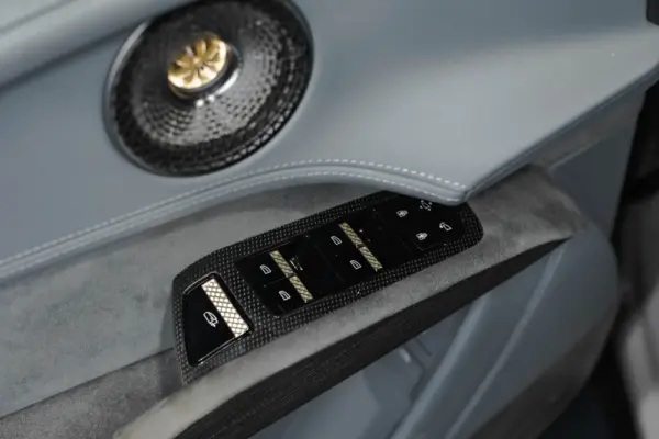 Lotus Eletre 600 Sport SE 42