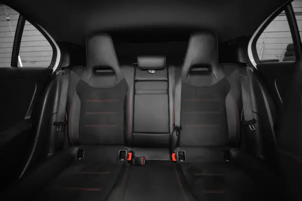 Mercedes-Benz A 180 d AMG Line Aut. 11