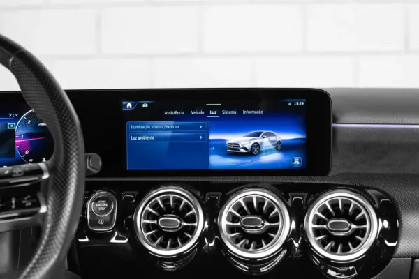 Mercedes-Benz A 180 d AMG Line Aut. 23