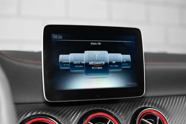 Mercedes-Benz A 45 AMG 4Matic Speedshift 7G-DCT 13