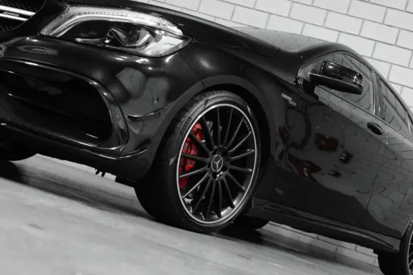 Mercedes-Benz A 45 AMG 4Matic Speedshift 7G-DCT 18