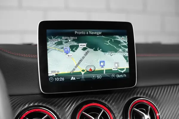 Mercedes-Benz A 45 AMG 4Matic Speedshift 7G-DCT 20