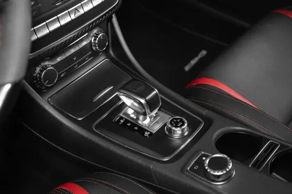 Mercedes-Benz A 45 AMG 4Matic Speedshift 7G-DCT 26