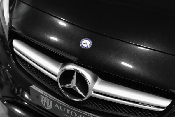 Mercedes-Benz A 45 AMG 4Matic Speedshift 7G-DCT 30