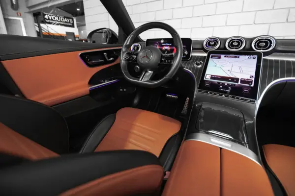 Mercedes-Benz C 300 e 9G-TRONIC AMG Line 45