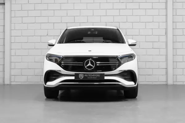 Mercedes-Benz EQA 250 AMG Line 2
