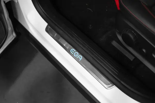 Mercedes-Benz EQA 250 AMG Line 35