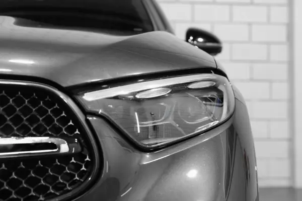 Mercedes-Benz GLC 300 e 4Matic 9G-TRONIC Edition AMG Line 23