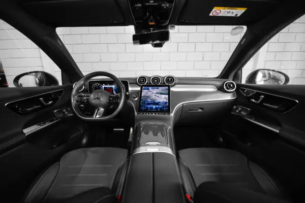 Mercedes-Benz GLC 300 e 4Matic 9G-TRONIC Edition AMG Line 42