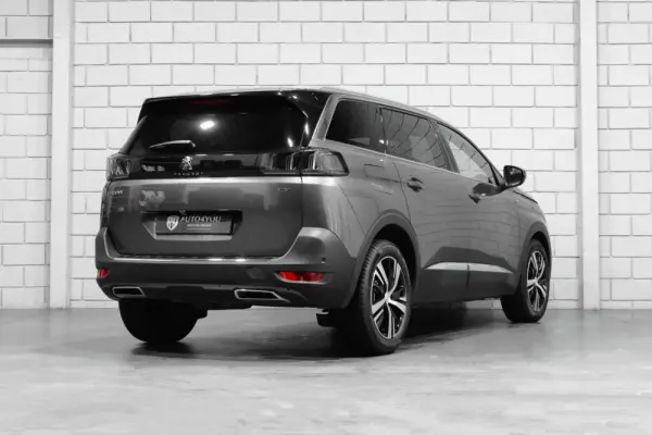 Peugeot 5008 1.2 PureTech GT EAT8 4