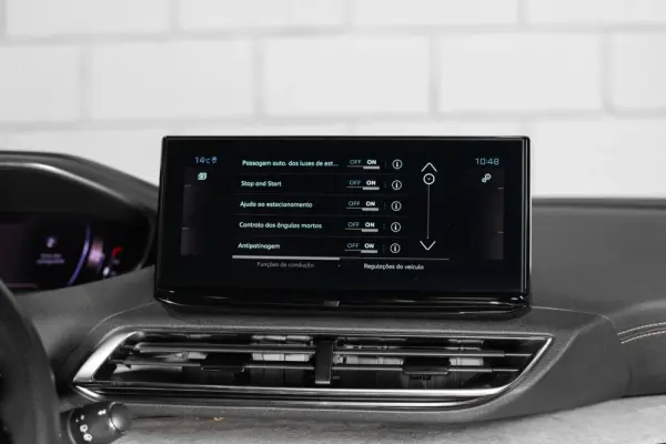 Peugeot 5008 1.2 PureTech GT EAT8 17