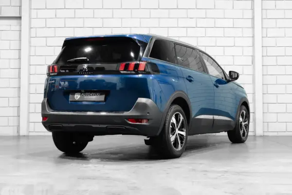 Peugeot 5008 BlueHDI 130 EAT8 Allure 4