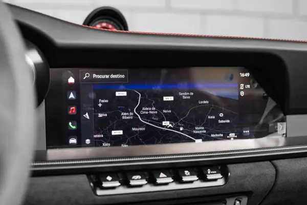 Porsche 911 (992) Carrera 4 GTS PDK 21