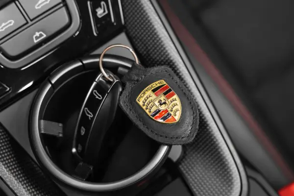 Porsche 911 (992) Carrera 4 GTS PDK 47