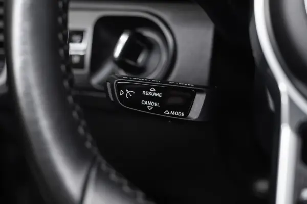 Porsche Cayenne Coupé E-Hybrid 19