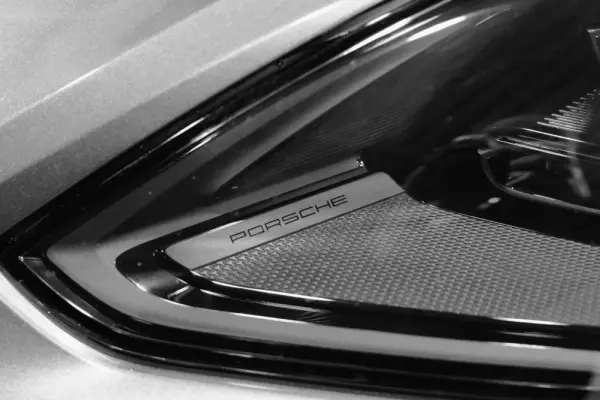 Porsche Cayenne Coupé Turbo E-Hybrid Pacote GT 34