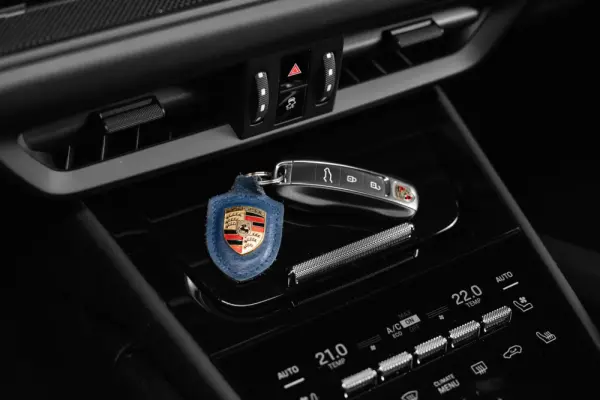 Porsche Cayenne Coupé Turbo E-Hybrid Pacote GT 37