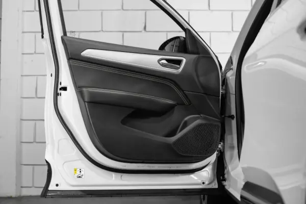 Renault Arkana 1.6 E-Tech Full Hybrid Techno 28
