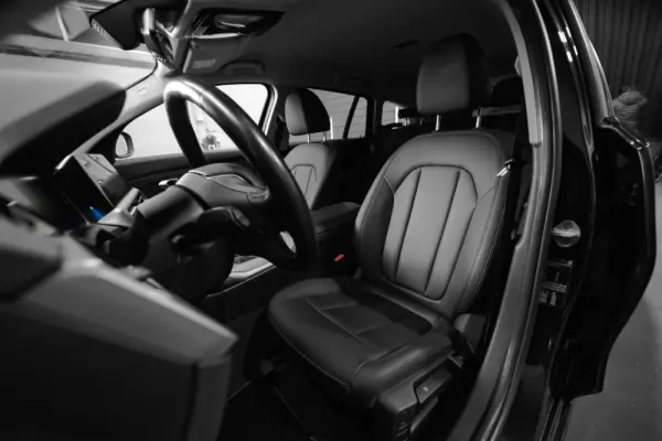 BMW 318 d Touring Aut. 5
