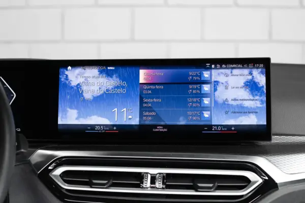 BMW 320 e Touring Pack Desportivo M Auto 19