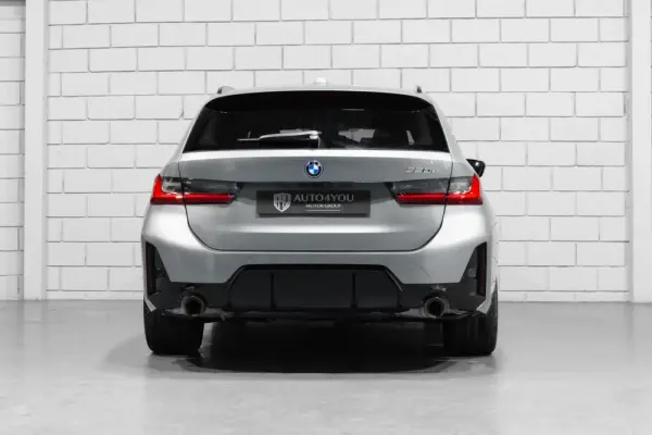 BMW 320 e Touring Pack Desportivo M Auto 36