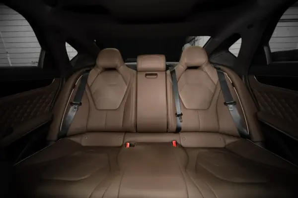 BYD Han 85.4 kWh AWD Executive 6