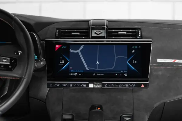 DS DS7 Crossback E-Tense Performance Line EAT8 17