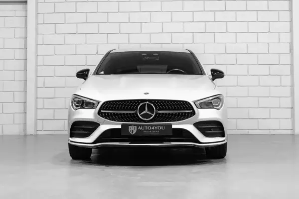 Mercedes-Benz CLA 250 e Shooting Brake AMG Line 2