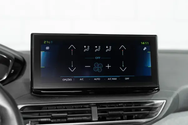 Peugeot 3008 1.6 Hybrid Allure Pack e-EAT8 13