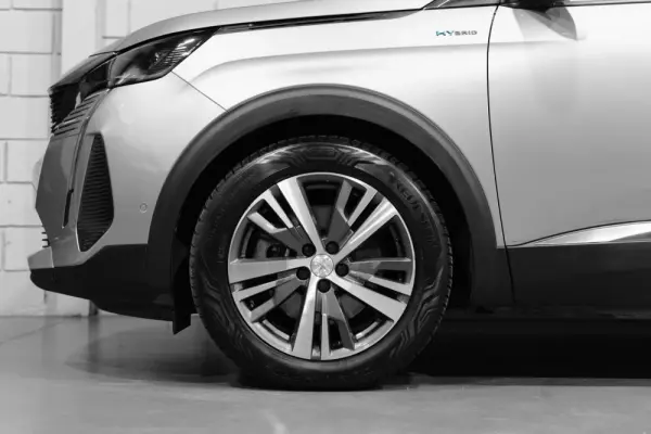 Peugeot 3008 1.6 Hybrid Allure Pack e-EAT8 25