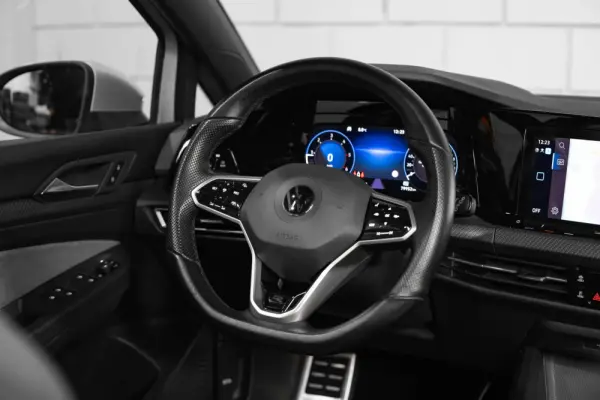 Volkswagen Golf Variant 2.0 TDi R-Line DSG 6