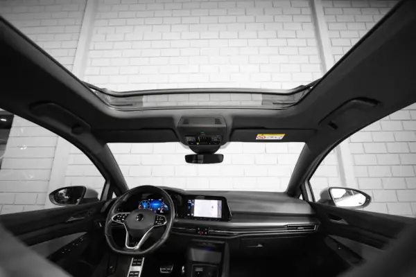 Volkswagen Golf Variant 2.0 TDi R-Line DSG 37