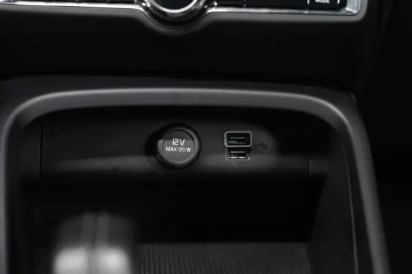 Volvo XC 40 1.5 T4 PHEV Inscription Expression 34