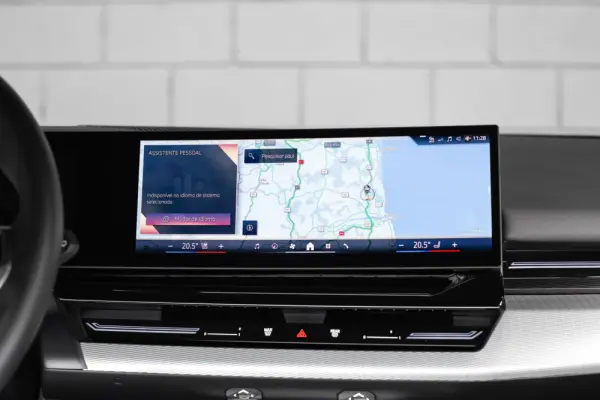 BMW 530 e xDrive Pack Desportivo M Pro 21