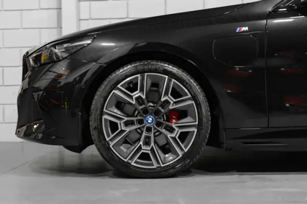 BMW 530 e xDrive Pack Desportivo M Pro 27