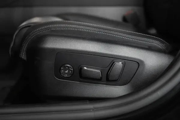 BMW 530 e xDrive Pack Desportivo M Pro 31