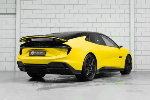 Lotus Emeya R 4