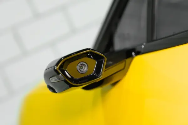 Lotus Emeya R 28