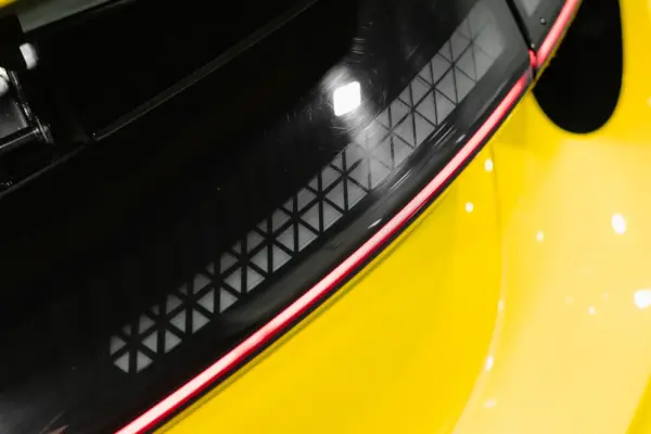 Lotus Emeya R 50