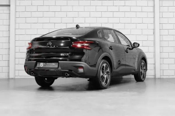 Citroen C4 X 1.2 PureTech Plus EAT8 4