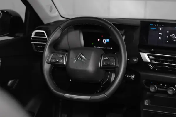 Citroen C4 X 1.2 PureTech Plus EAT8 5