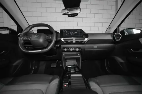 Citroen C4 X 1.2 PureTech Plus EAT8 35