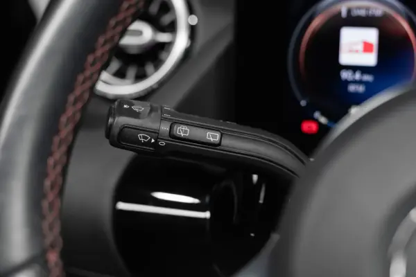 Mercedes-Benz GLA 250 e 8G-DCT AMG Line 9