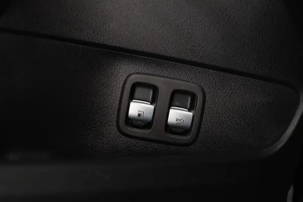 Mercedes-Benz C 300 e AMG Line 30