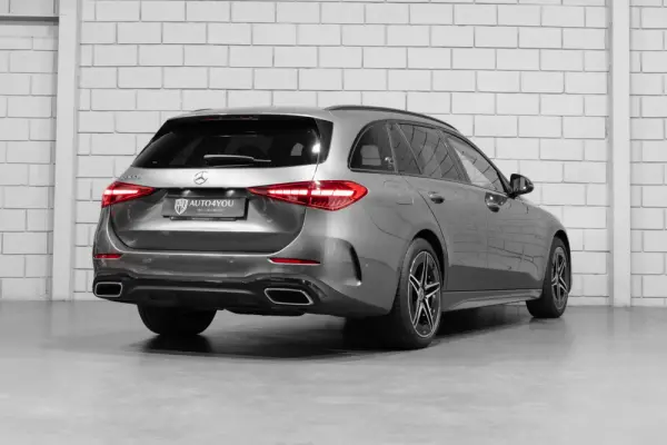 Mercedes-Benz C 300 e T 9G-TRONIC AMG Line 4