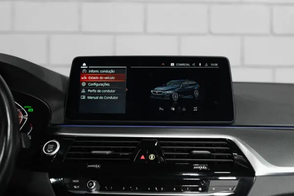 BMW 520 d Pack Desportivo M Auto 16