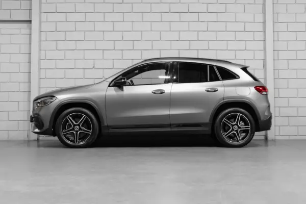 Mercedes-Benz GLA 250 e -8G-DCT AMG Line 3