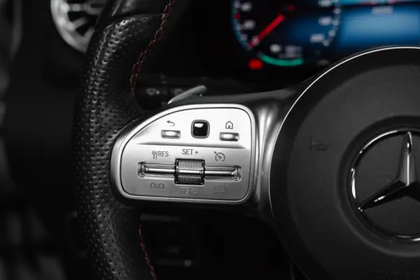 Mercedes-Benz EQA 250 AMG Line 6