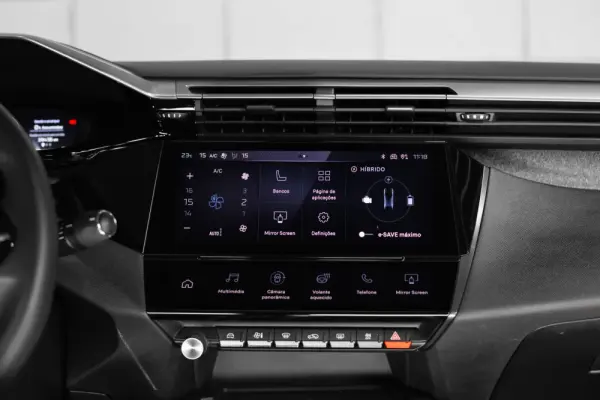 Peugeot 408 1.6 Hybrid Allure e-EAT8 14
